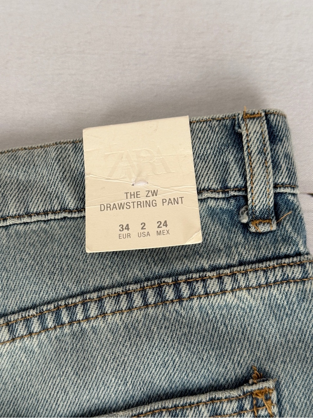 Zara ZW Drawstring Relaxed Leg Full Length Jeans NWT Light Wash Size 2 - Picture 6 of 11
